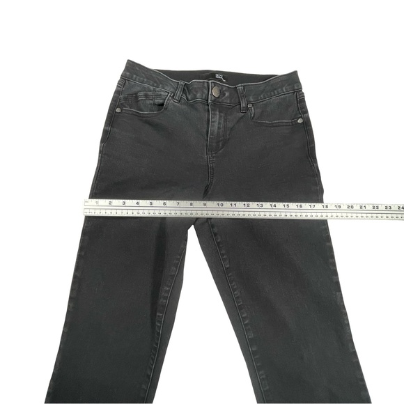 1822 Denim Women's Straight Leg Black Jeans Stretch Size 8 - Picture 3 of 10